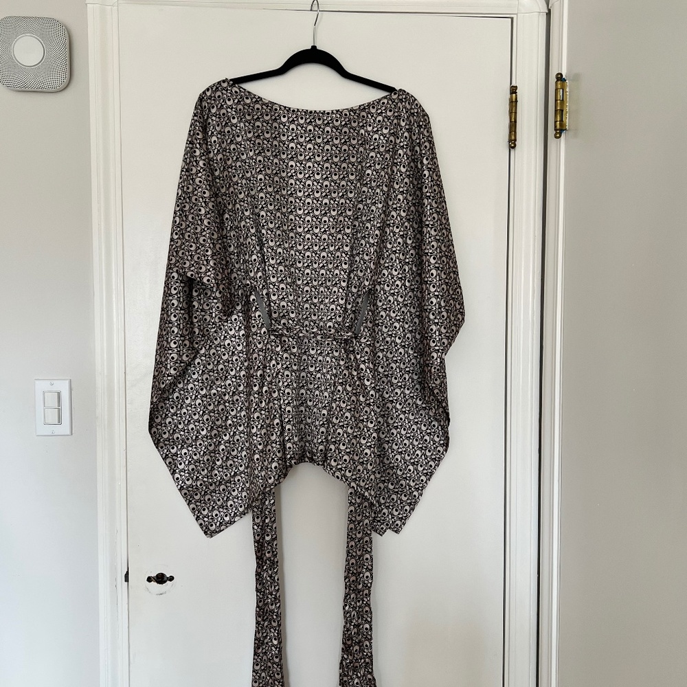 Luxurious Vintage Silk Kimono style Top